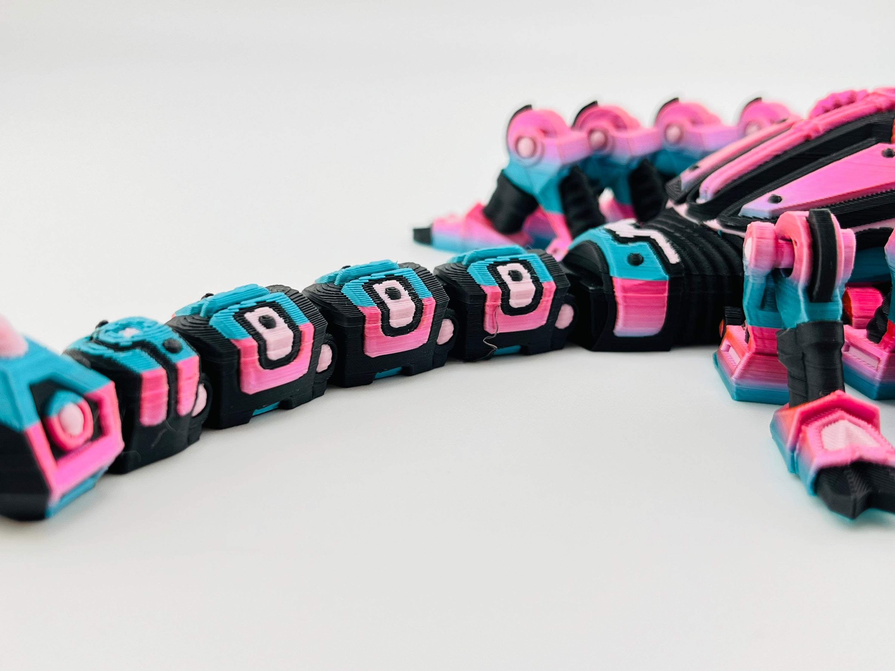 Cyber Scorpion Pink Gradient Fidget