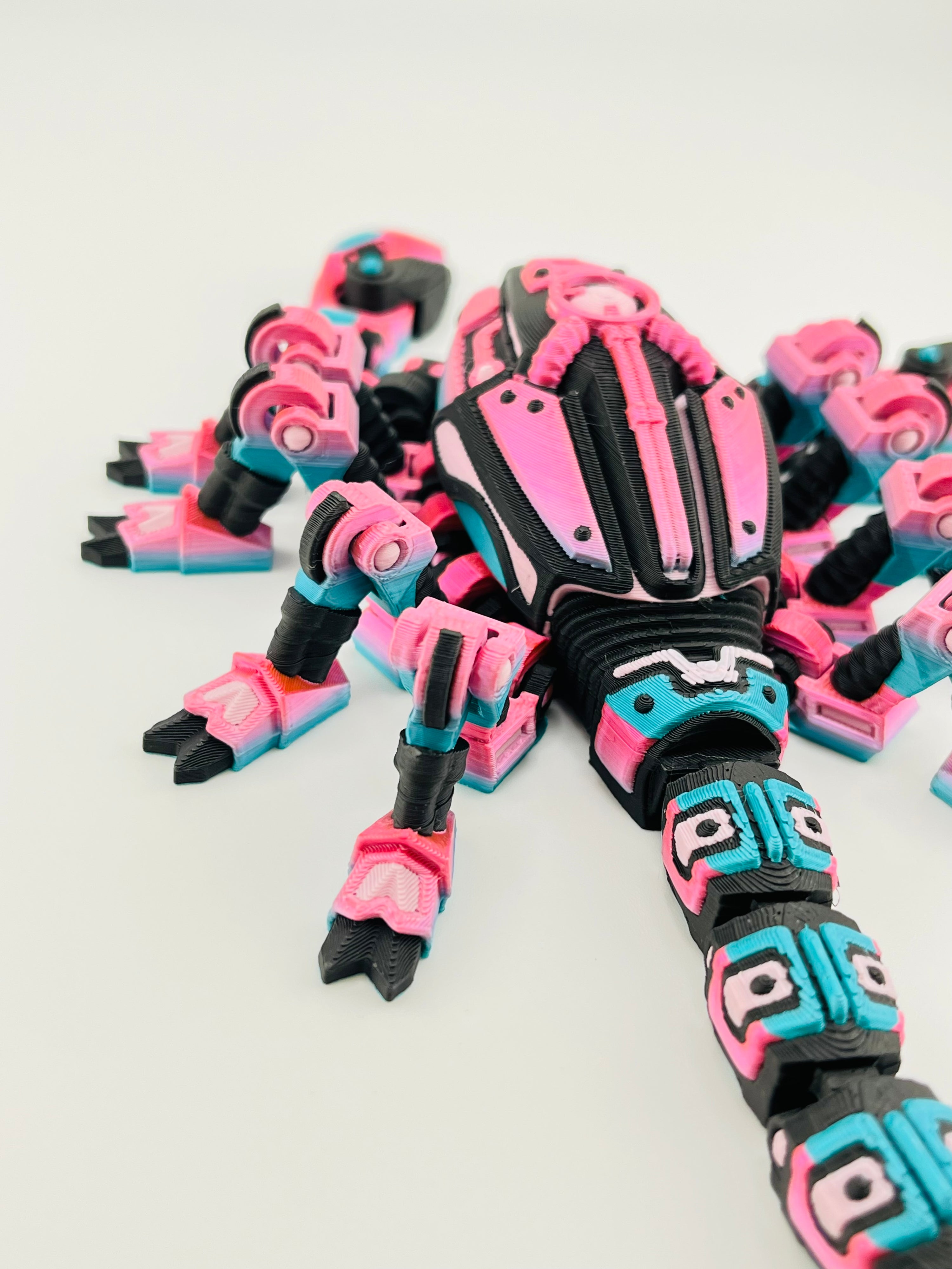 Cyber Scorpion Pink Gradient Fidget