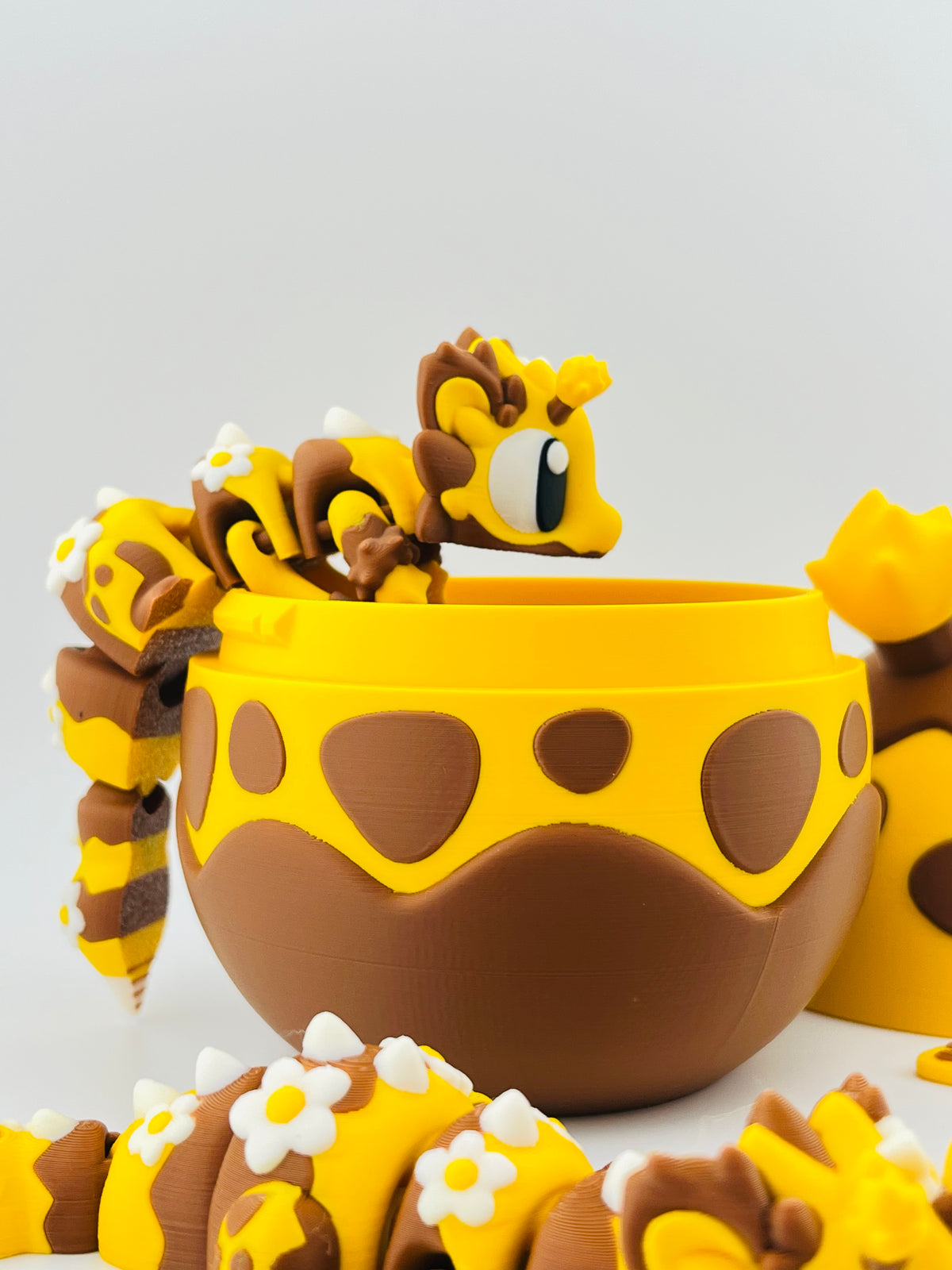 Bee Egg and Bee Dragon