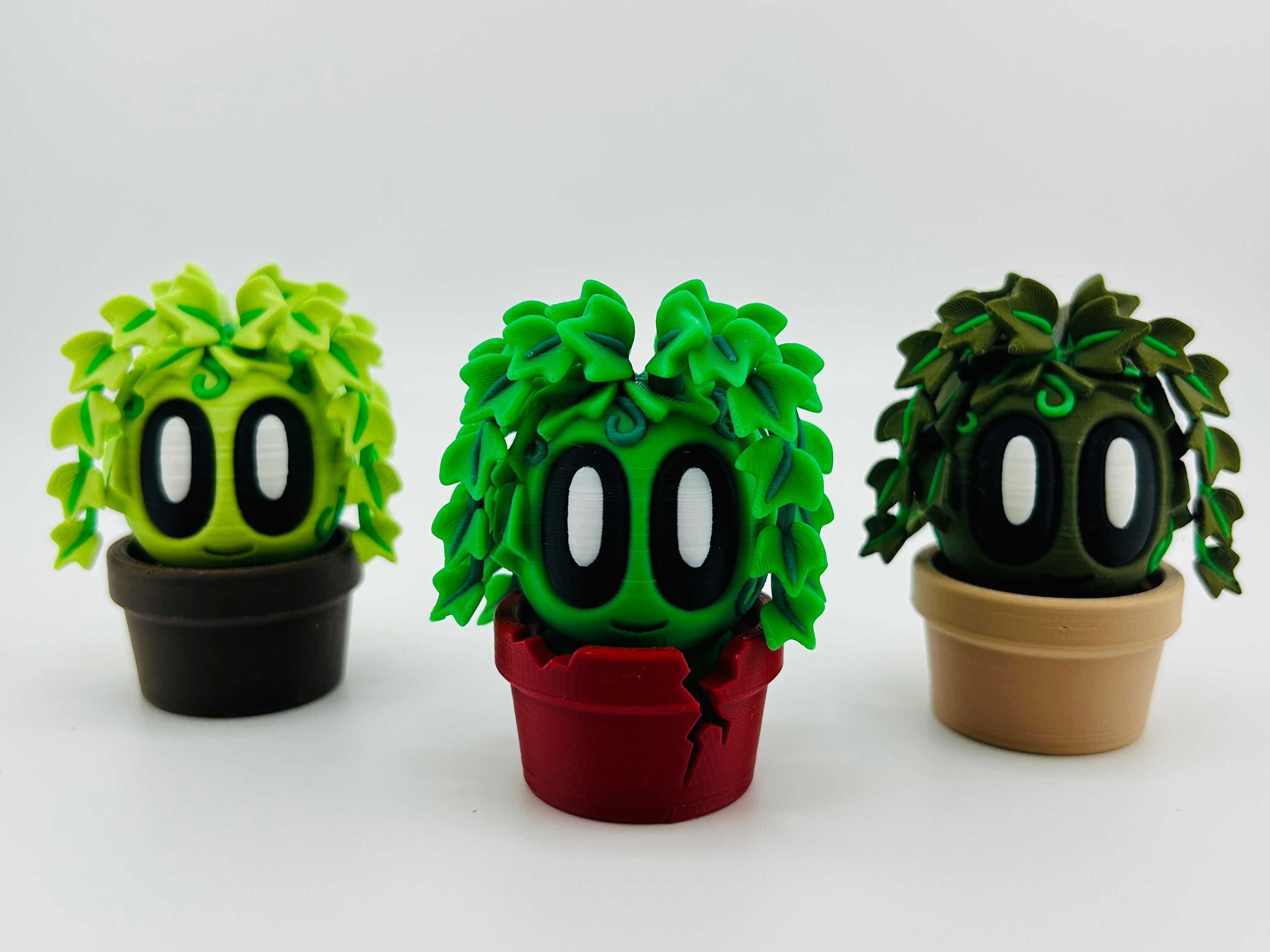 Dark Green Ivy Fidget Toy