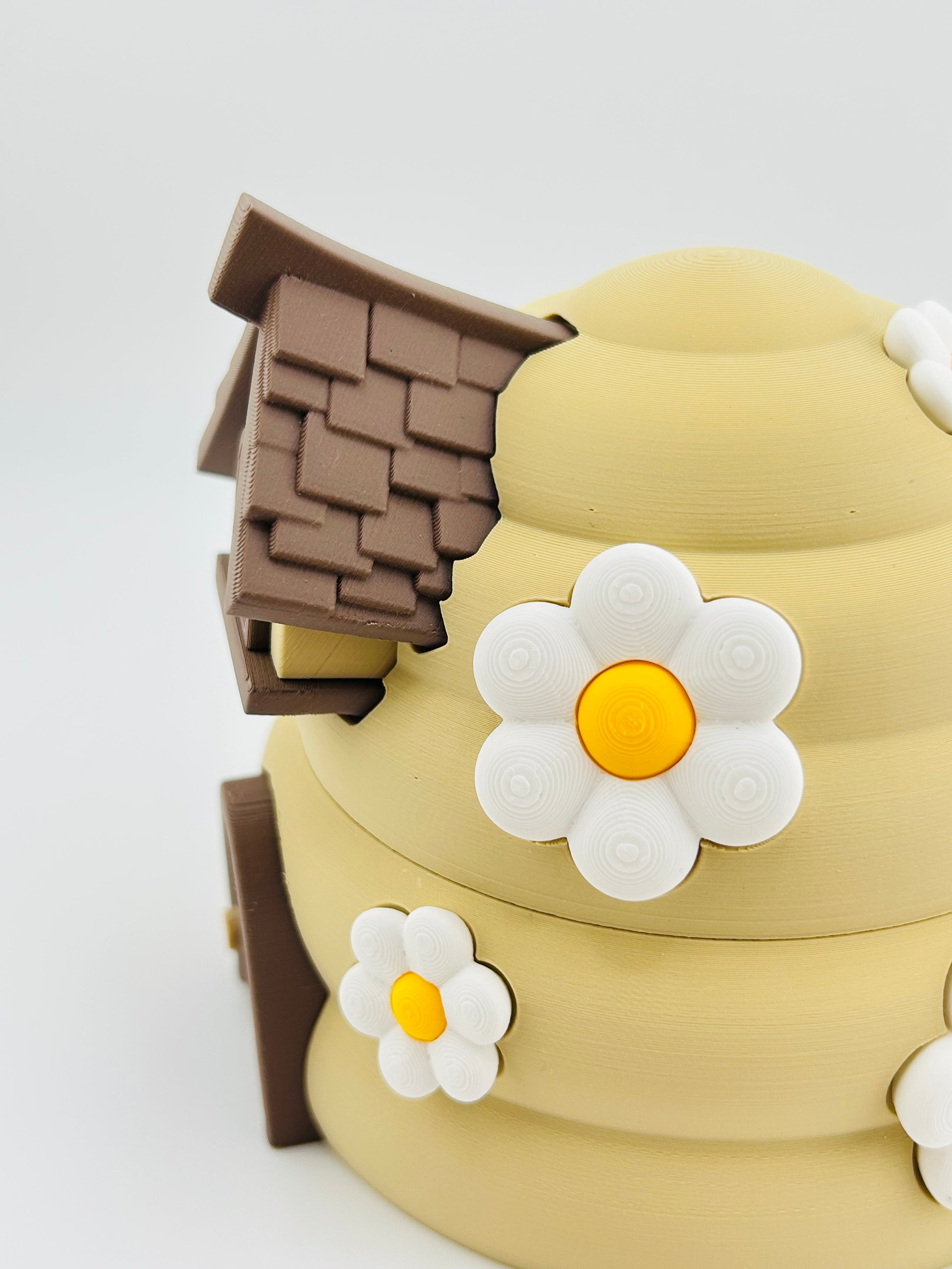 Bee Hive Cottage Display