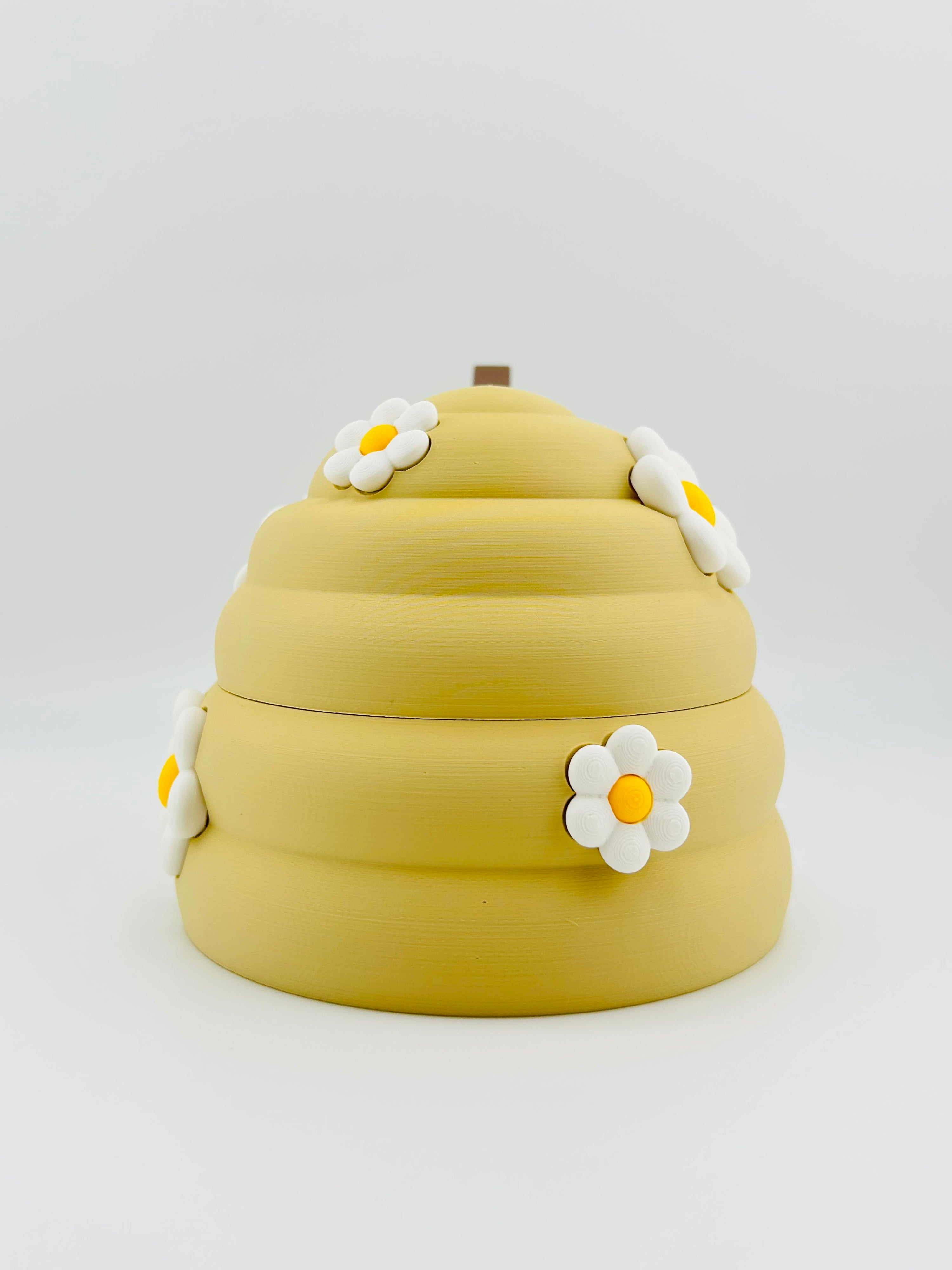 Bee Hive Cottage Display