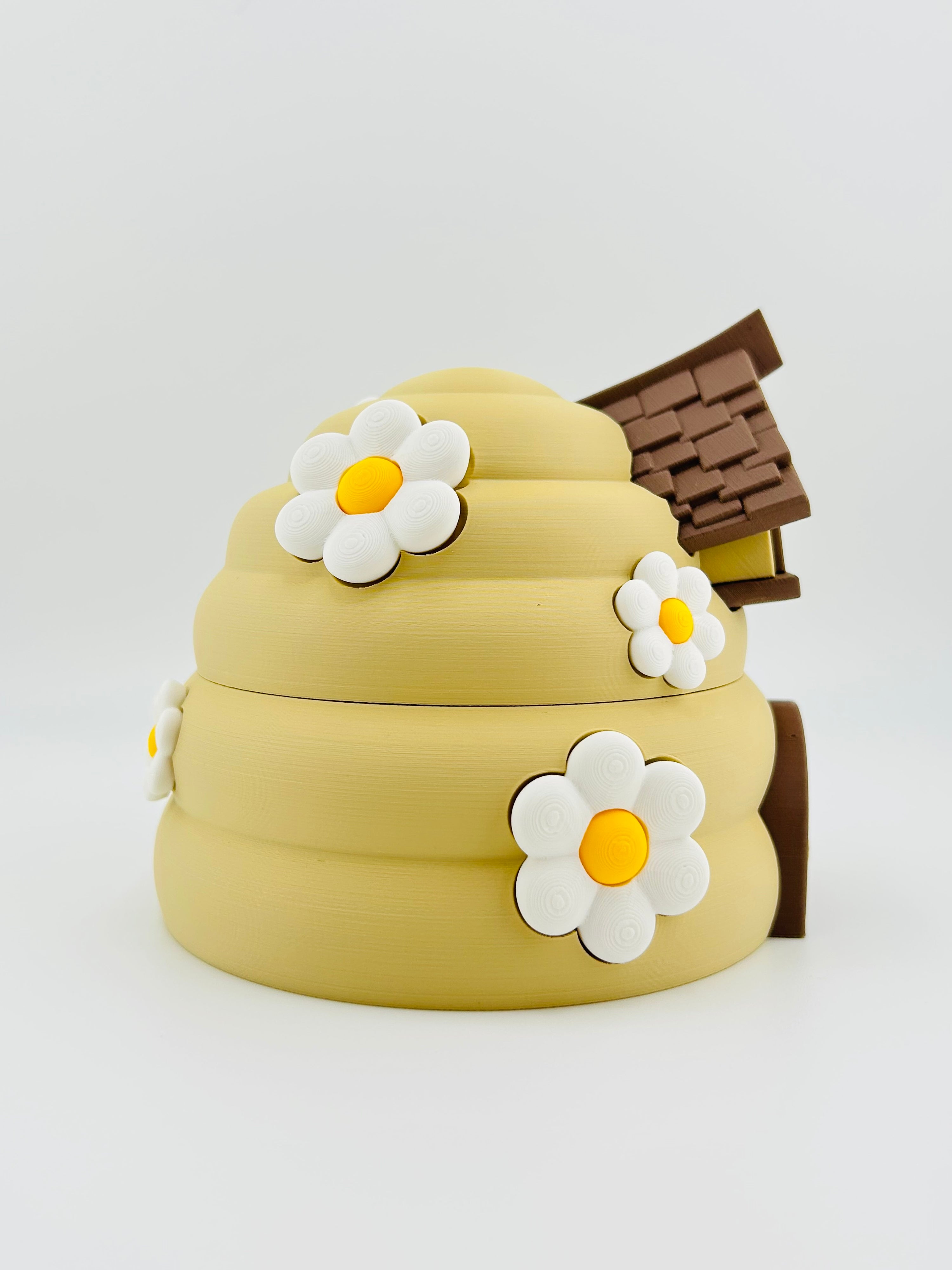Bee Hive Cottage Display